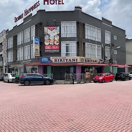 Double Happiness Hotel Sitiawan Exterior photo