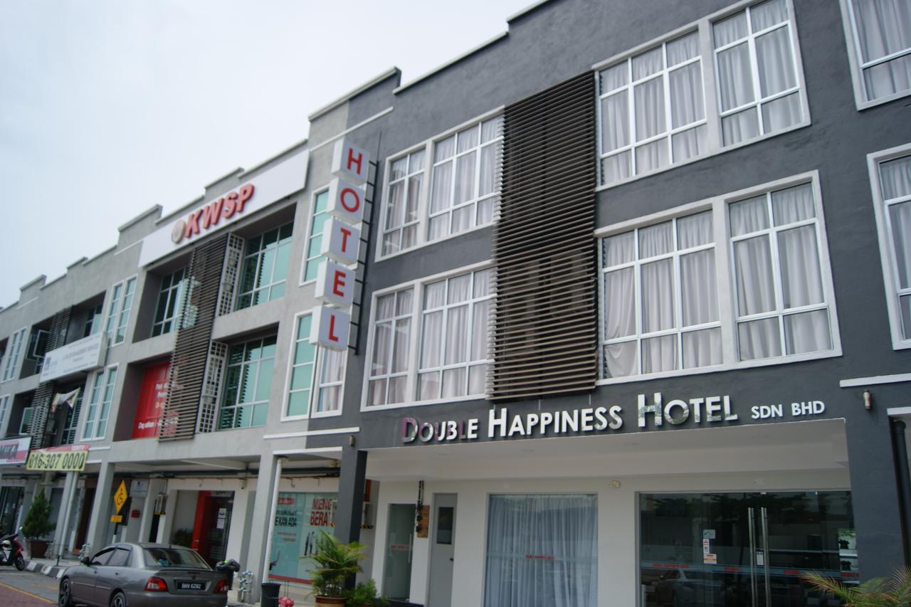 Double Happiness Hotel Sitiawan Exterior photo